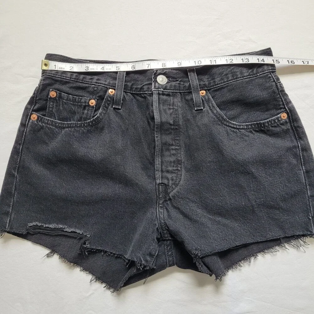 Levi's 501 Original Cutoff Shorts Black High Rise Size 28 Button Fly Festival - Picture 6 of 12
